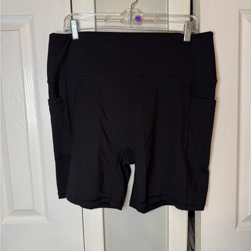 Aerie Black Form-Fitting Bike Shorts
